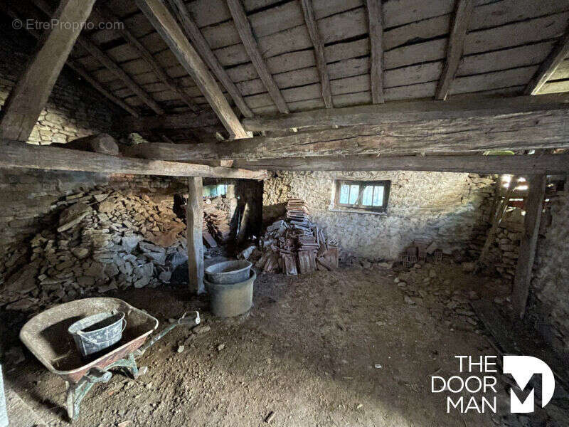 Maison à FRECOURT