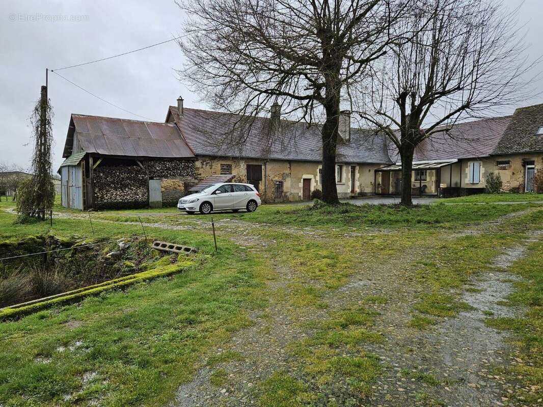 Maison à PAYZAC