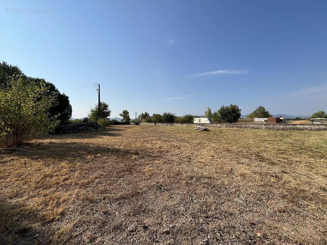 Terrain à VIDAUBAN