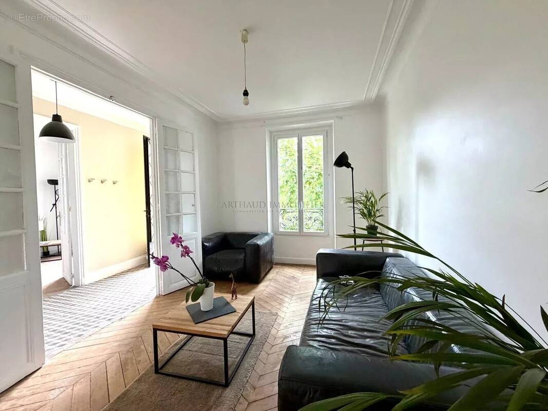 Appartement à CHELLES