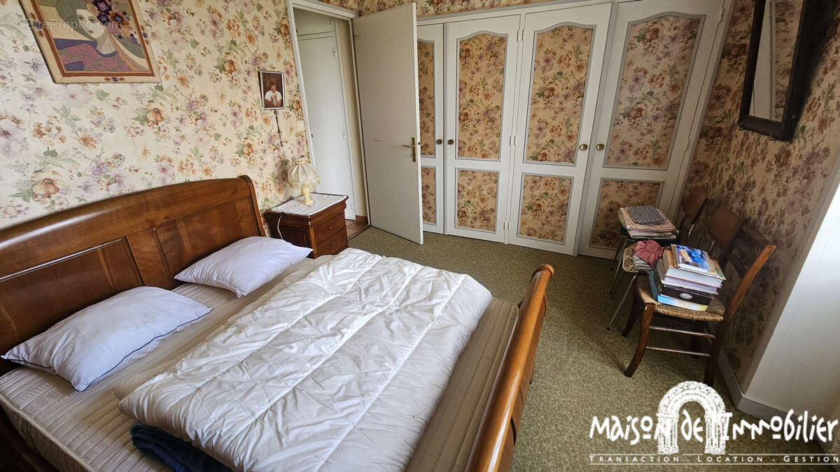 Maison à SAINT-FORT-SUR-LE-NE