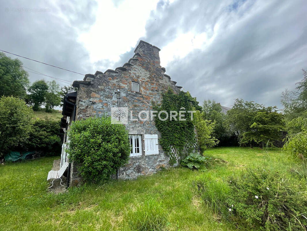 Maison à ALLANCHE