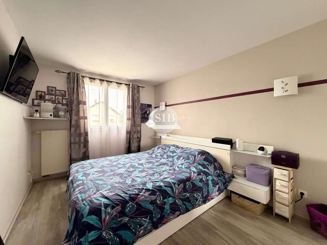 Maison à LA VILLE-DU-BOIS