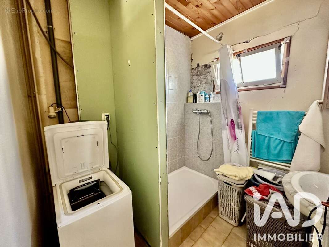 Maison 115 m² à Neuvy-Pailloux  - photo 6