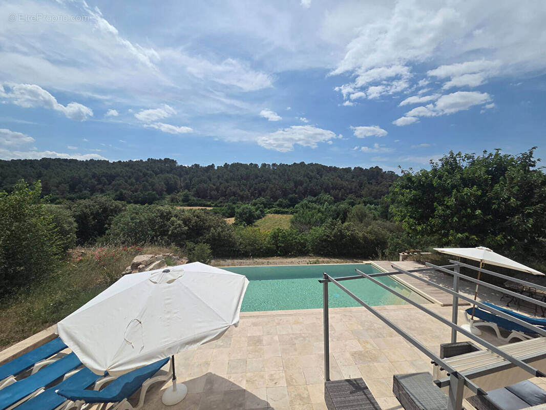 Maison à BARJOLS