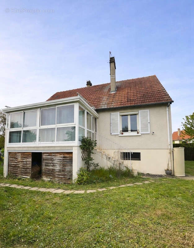 Maison à SAINT-CLEMENT