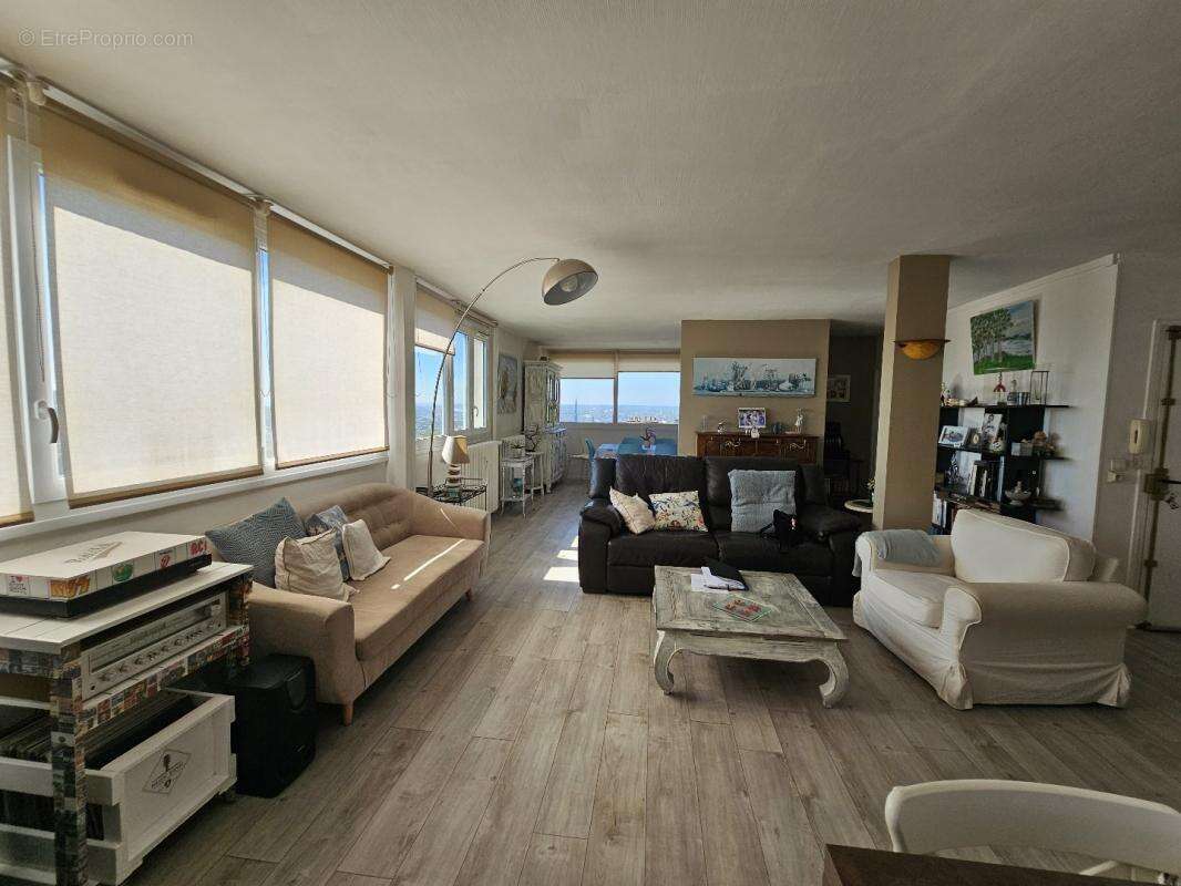 Appartement à BOIS-GUILLAUME