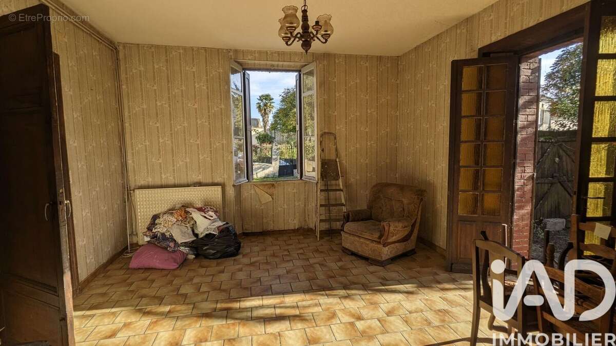 Photo 6 - Maison à CASTELNAU-RIVIERE-BASSE