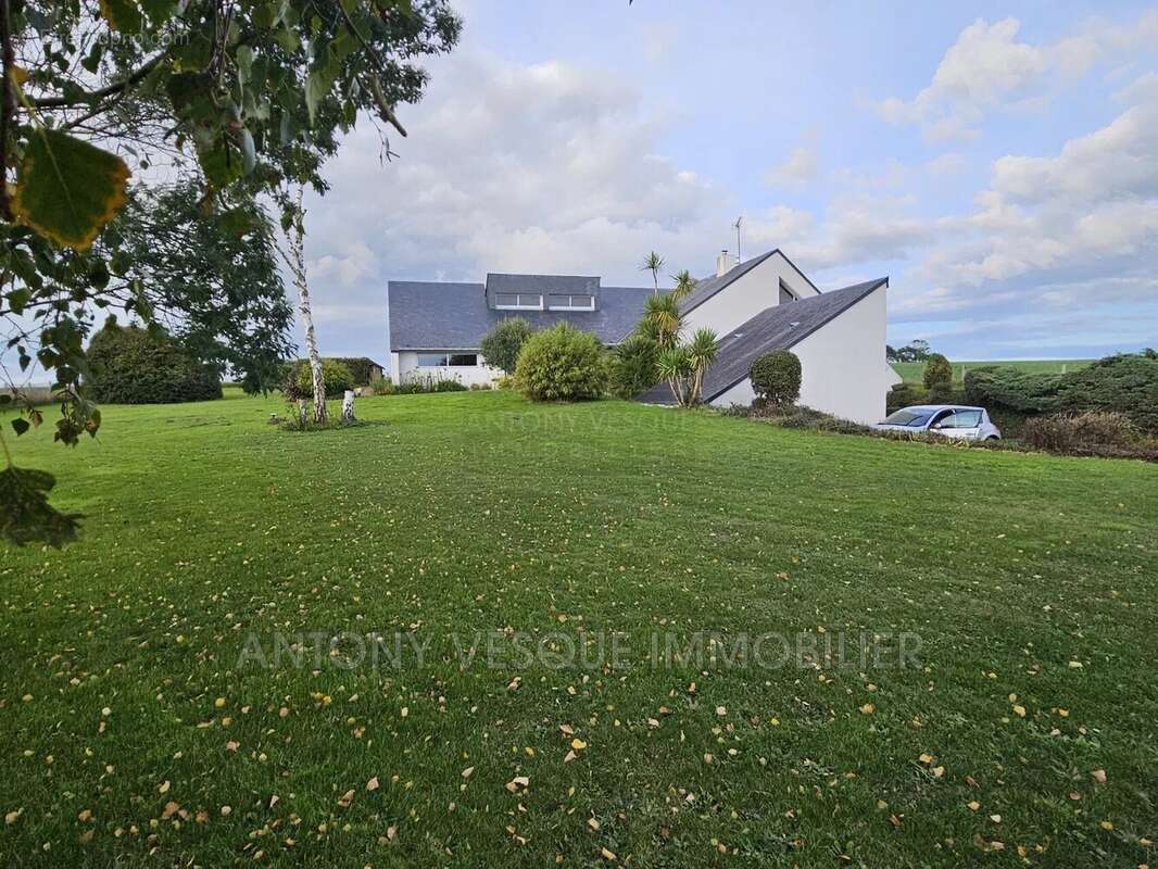 Maison à HAUTEVILLE-SUR-MER