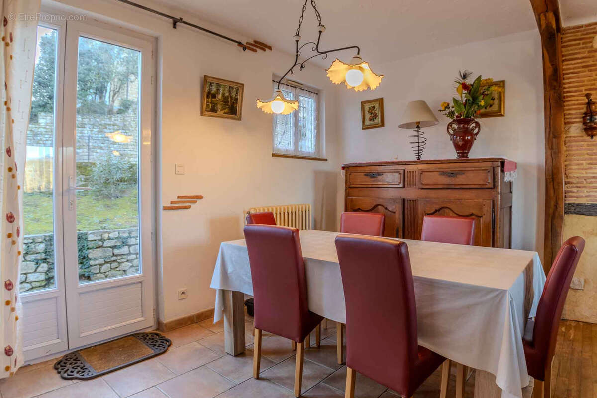 Maison à SARLAT-LA-CANEDA