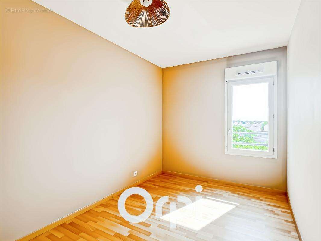 Appartement À Vendre - photo 8