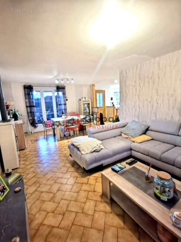 Maison à MAINSAT