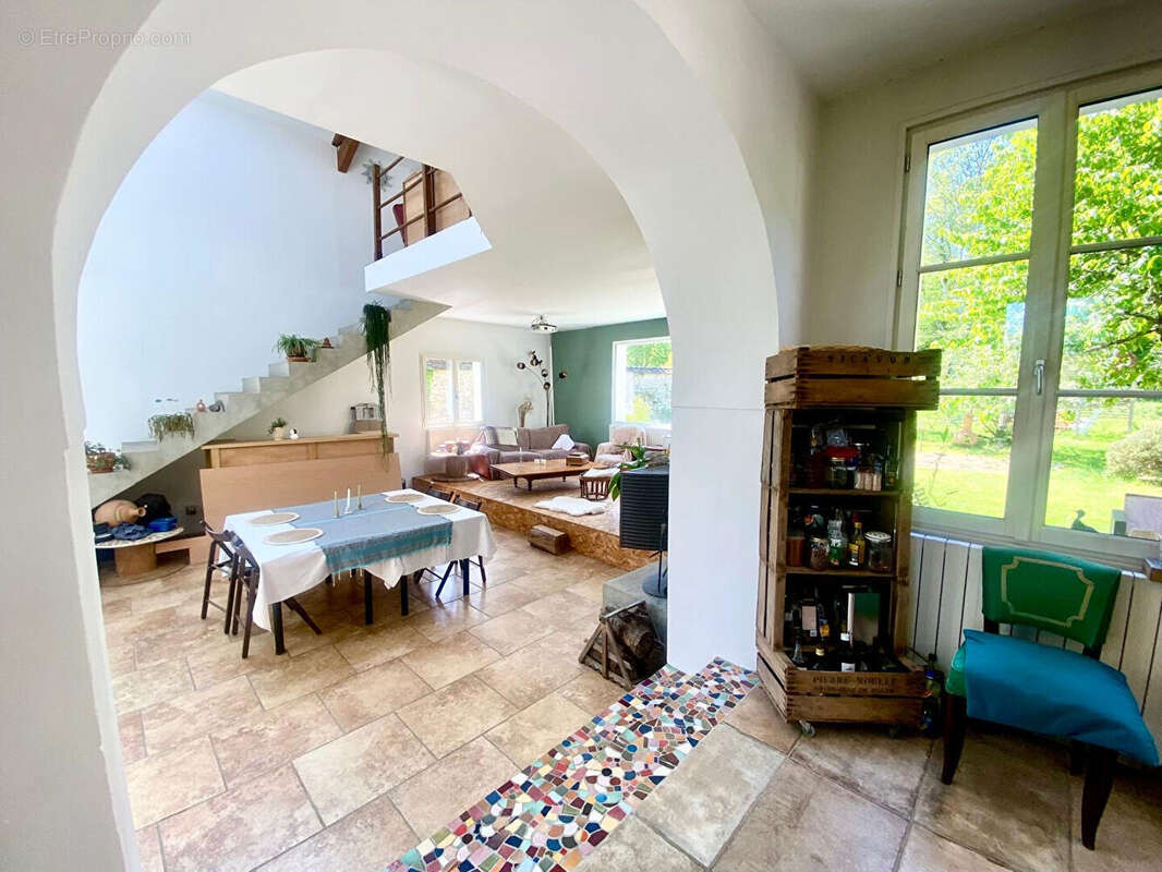 Maison à THOMERY