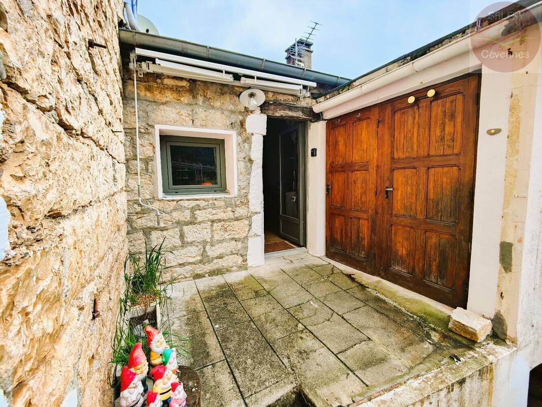 Maison à ISPAGNAC