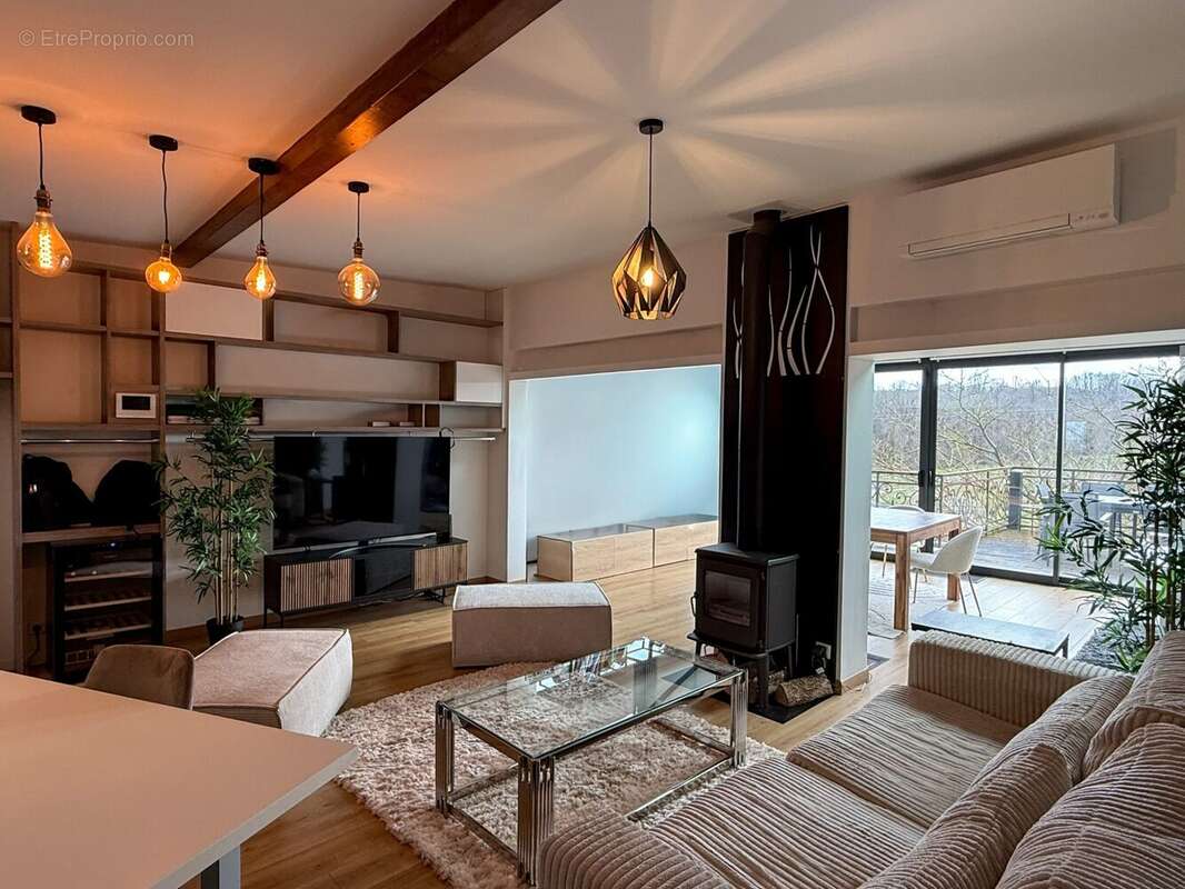 Maison à SAULX-LES-CHARTREUX