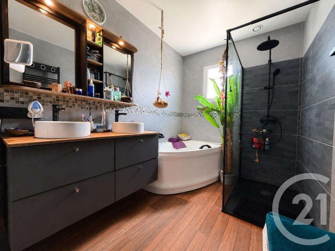 Maison à LATTES