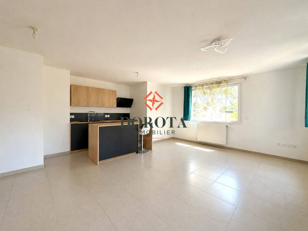 Appartement 66 m² à Echirolles  - photo 4