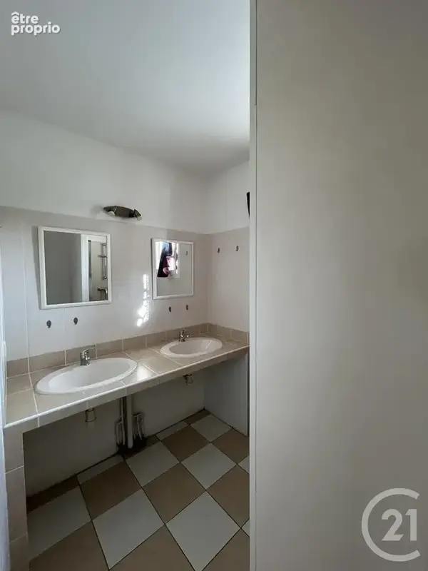Maison 89 m² à Coutras  - photo 5
