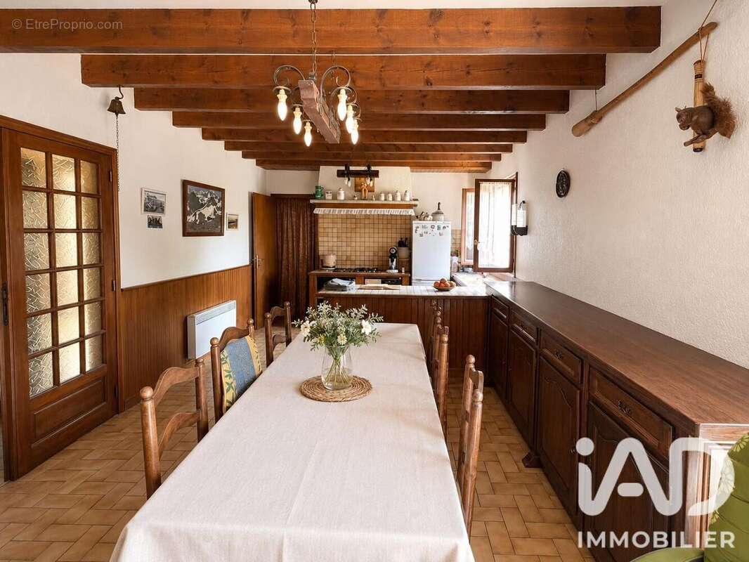 Maison 96 m² à Bourg-Madame  - photo 7