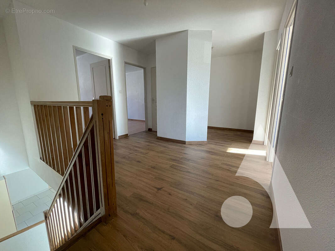 Appartement à CHATENOIS