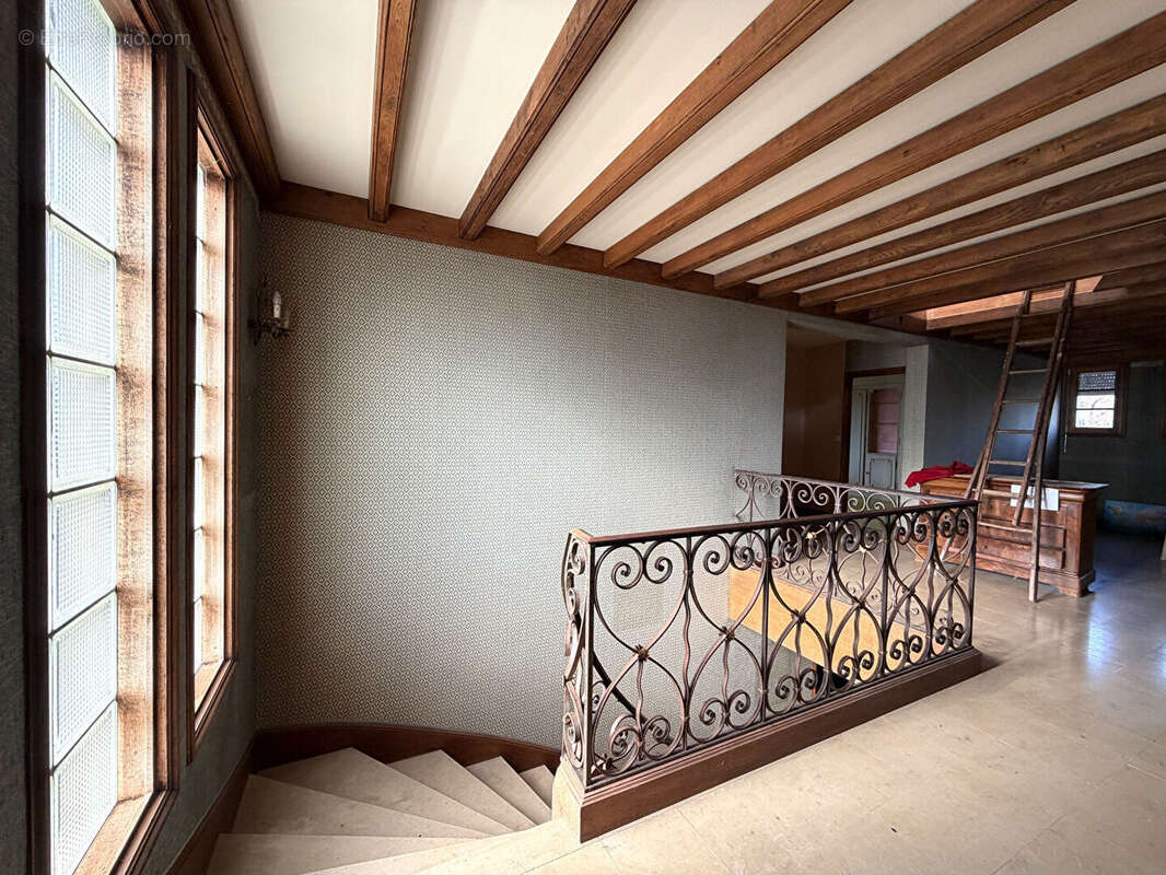 Maison à SAINT-ANDRE-LES-VERGERS