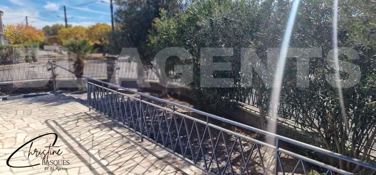 exterieur maison castelsarrasin2 - Maison à CASTELSARRASIN