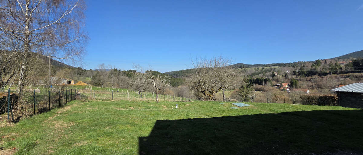 Maison à BOURG-BRUCHE