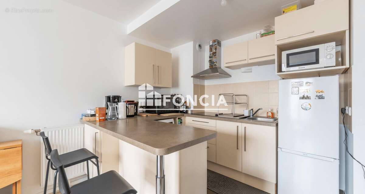 Appartement à L'ILE-SAINT-DENIS