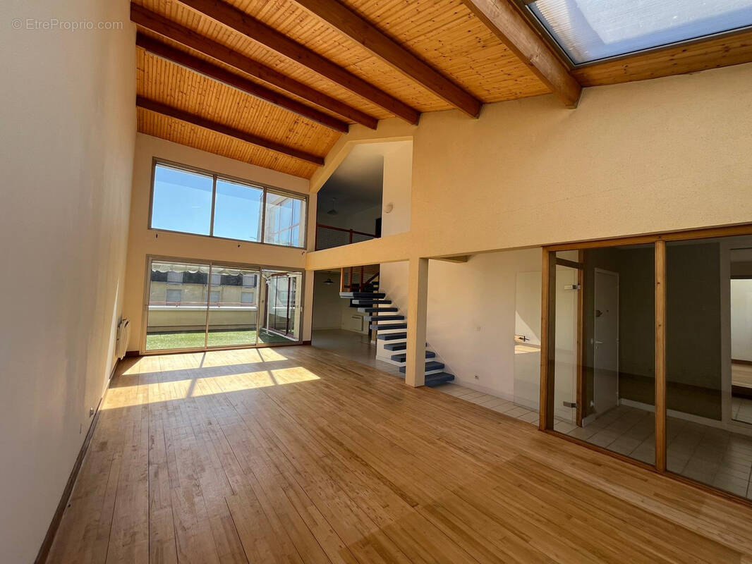 Appartement à ARGENTON-SUR-CREUSE