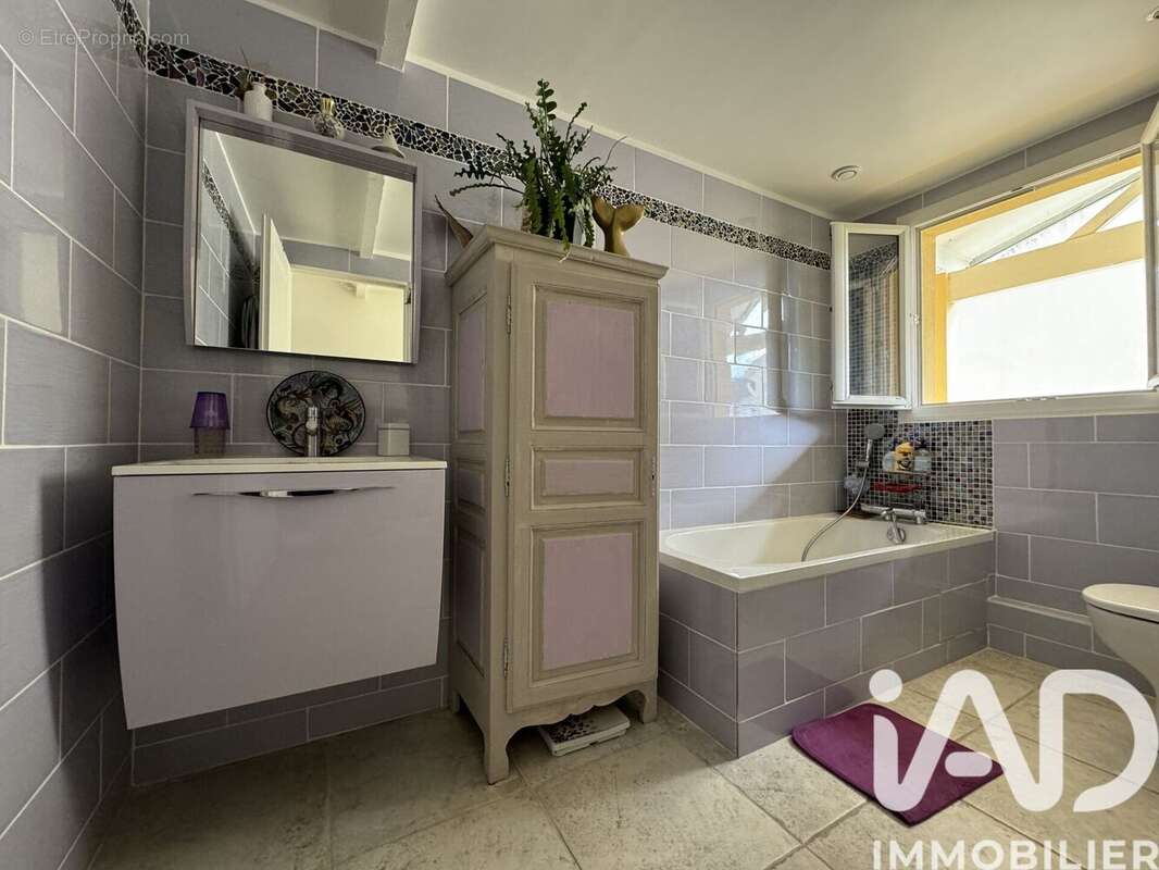 Photo 8 - Maison à RUEIL-MALMAISON