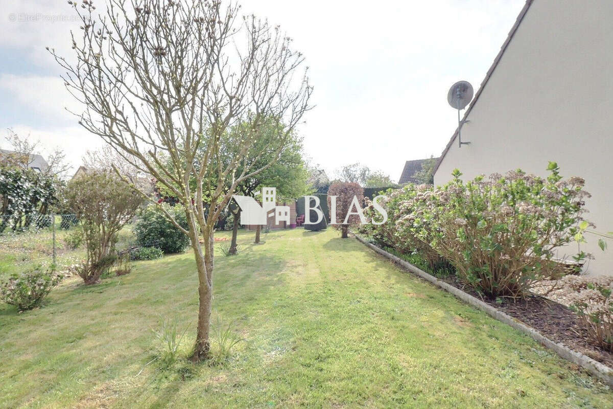 Maison à PONT-L&#039;EVEQUE