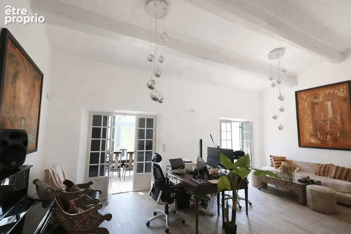 Villa de plain pied individuelle avec grand terrain à Valbonne - photo 10