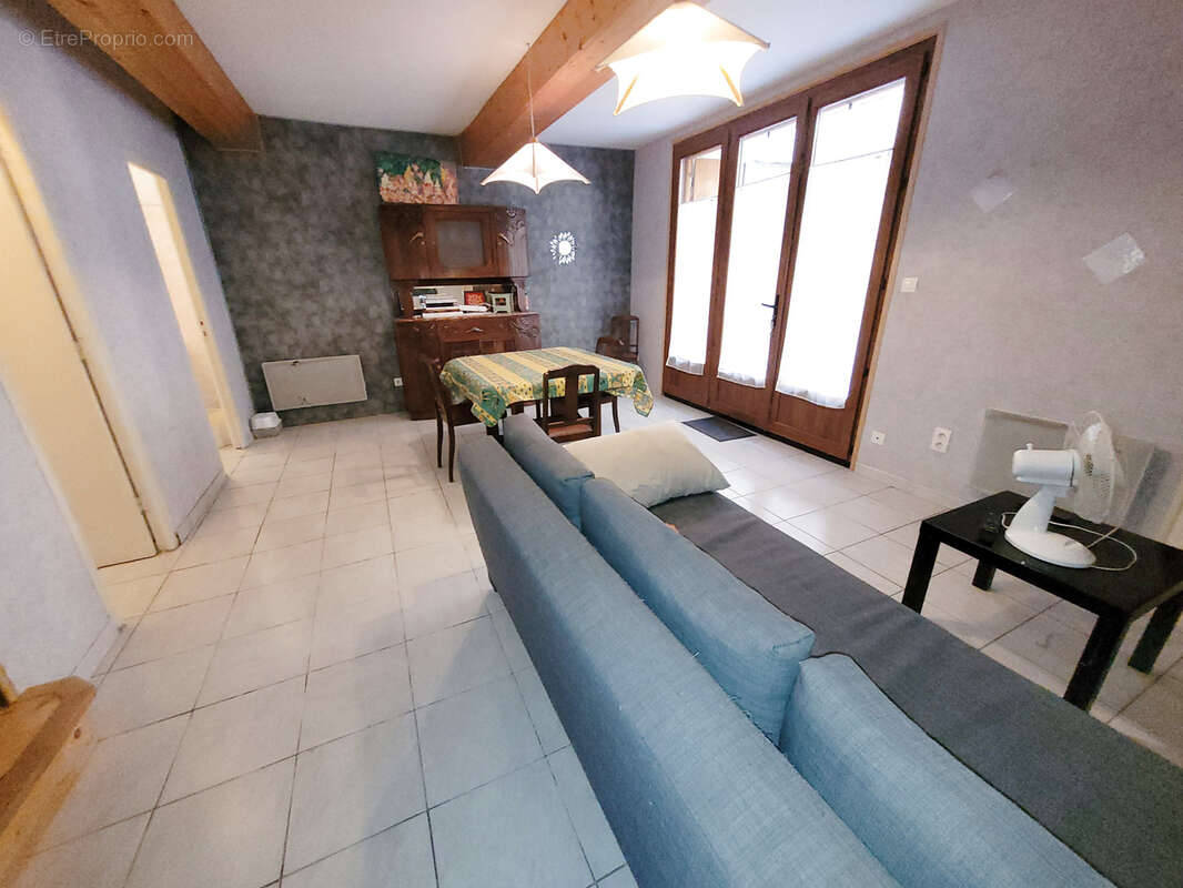 Maison à FLEURY