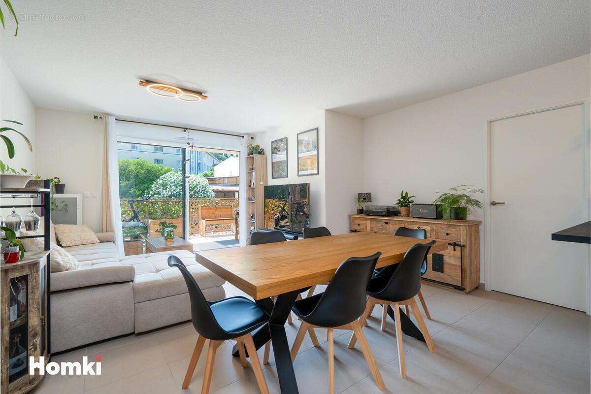 Appartement à GRABELS