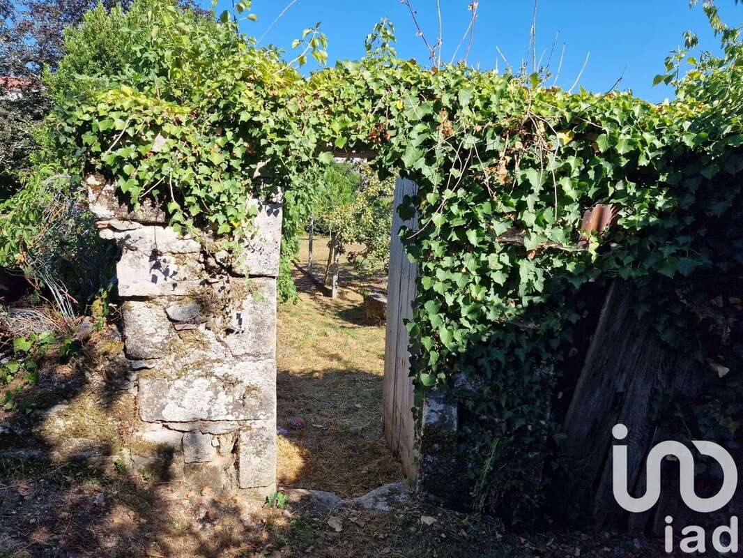 Photo 4 - Terrain à NONTRON