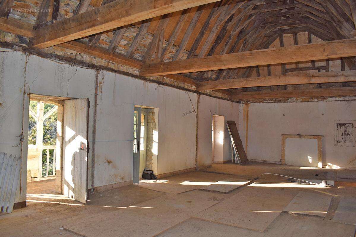 Maison à SAINT-AMAND-DE-COLY