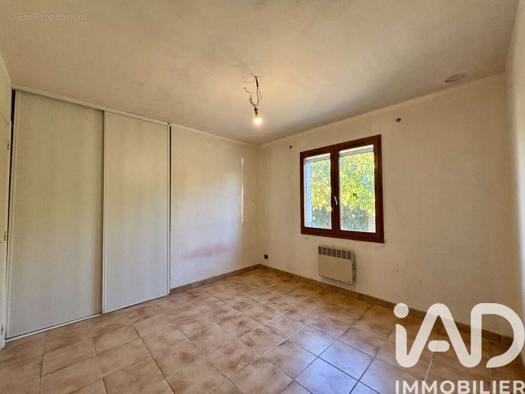 Maison 108 m² à Causses-Et-Veyran  - photo 8