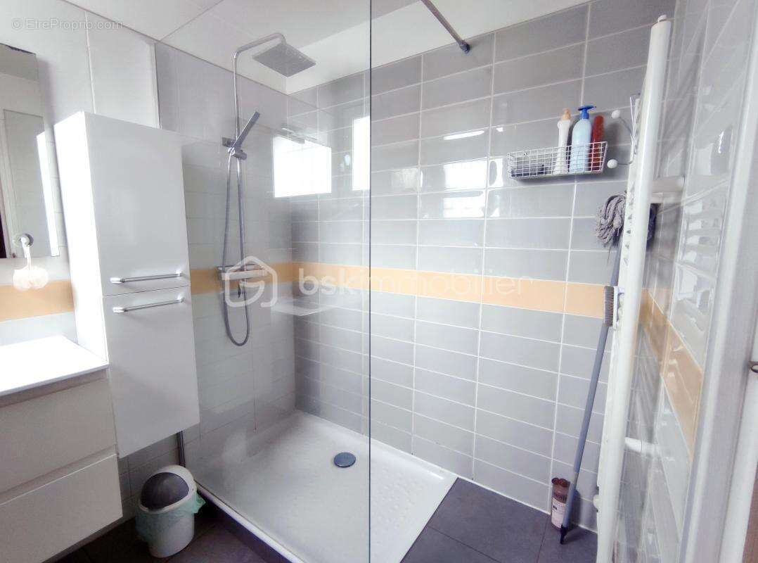 Maison de ville/ garage / jardinet - photo 11