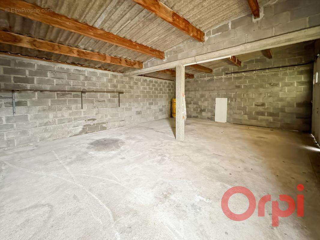 Maison à SAINT-AMAND-MONTROND