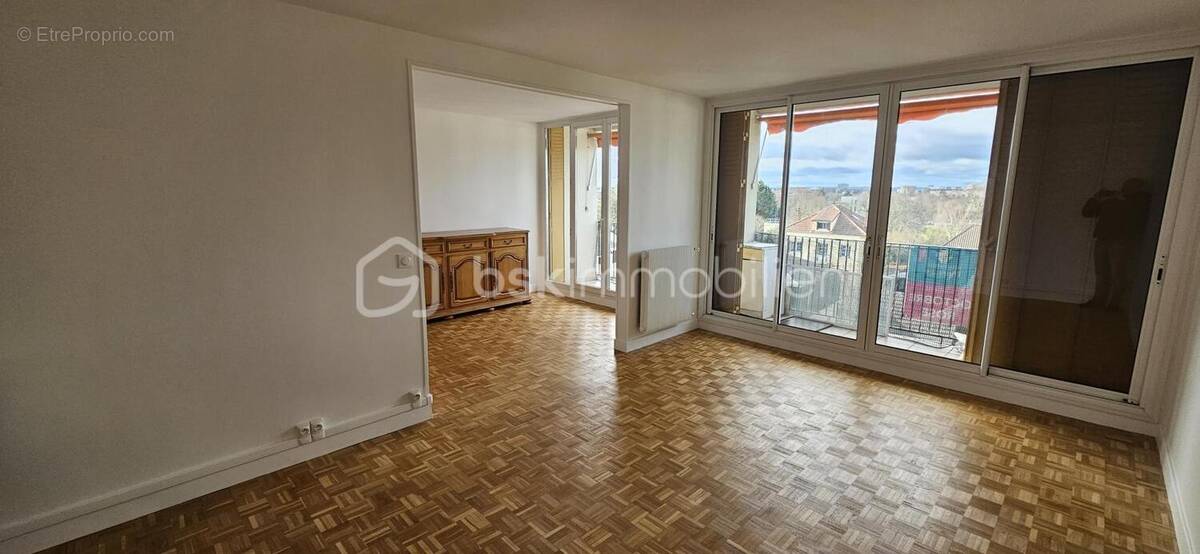 Appartement à VITRY-SUR-SEINE