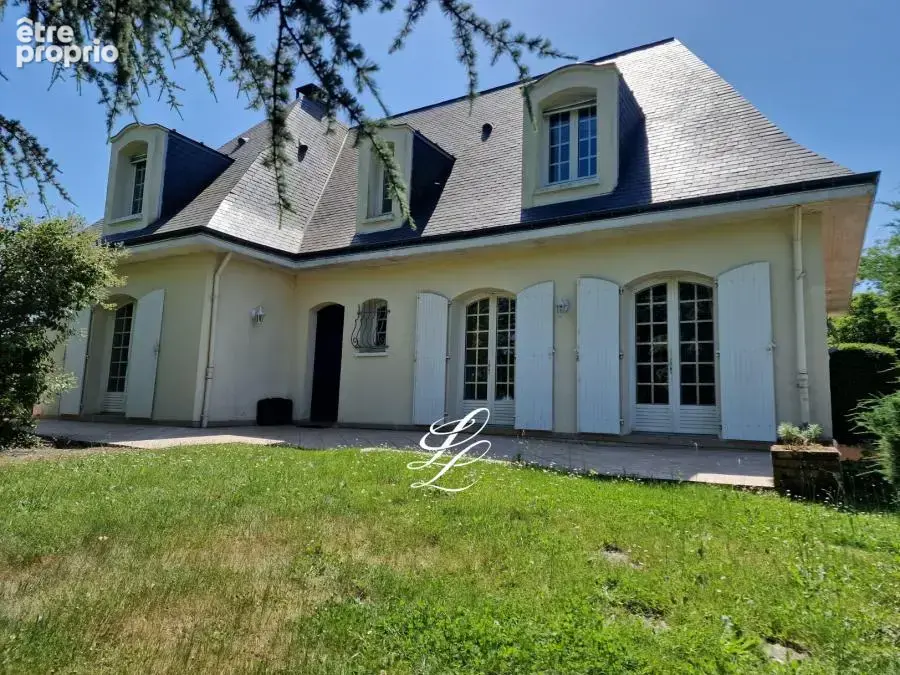 Maison 160 m² à Yvre-L'eveque  - photo 33