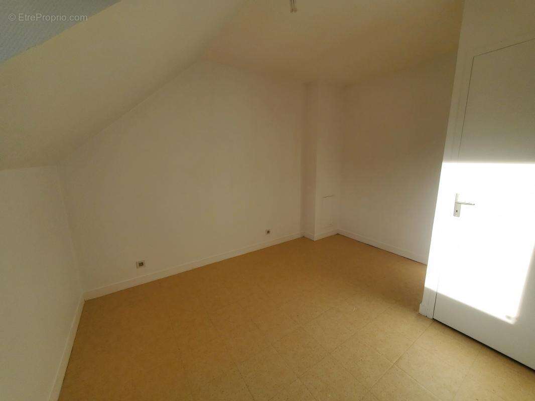 La meilleraye de bretagne - jolie maison t3 avec garage et jardin - photo 24