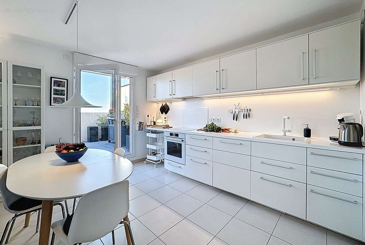 Appartement à VENCE