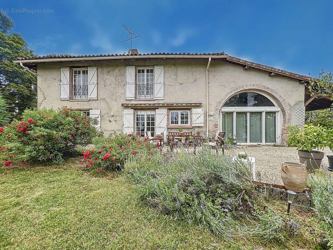Maison à RABASTENS