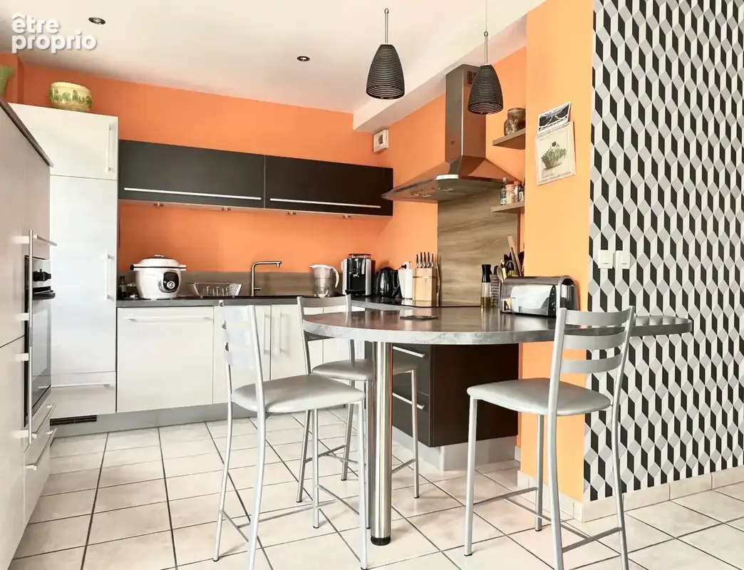 Villa familiale contemporaine 4 chambres avec piscine   Secteur prisé de Bouthéon - photo 6
