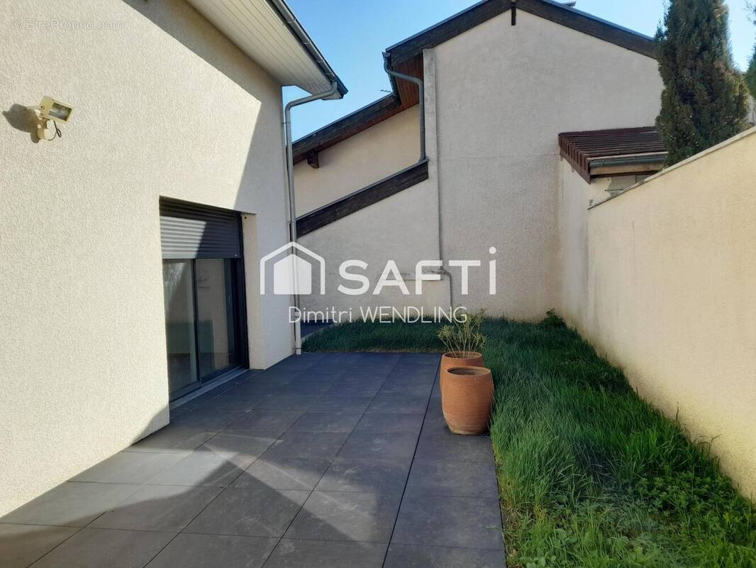 Photo 1 - Maison à SEYSSINS