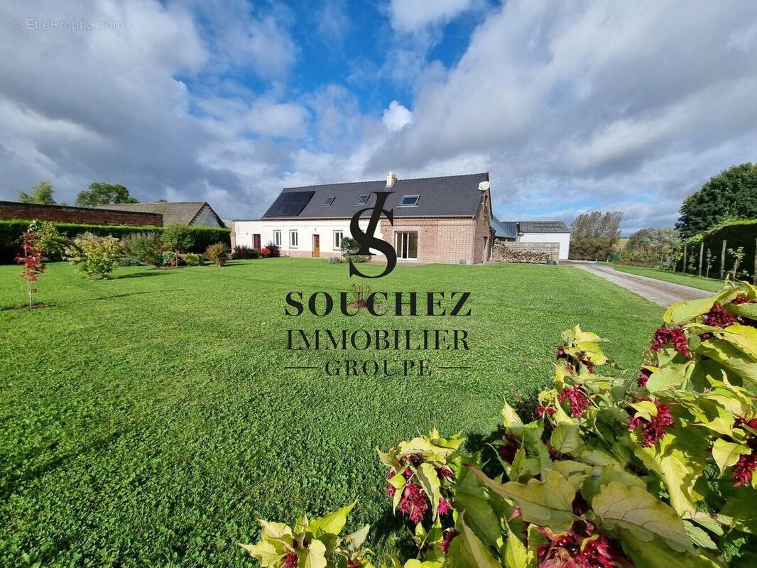 Maison à LATTRE-SAINT-QUENTIN