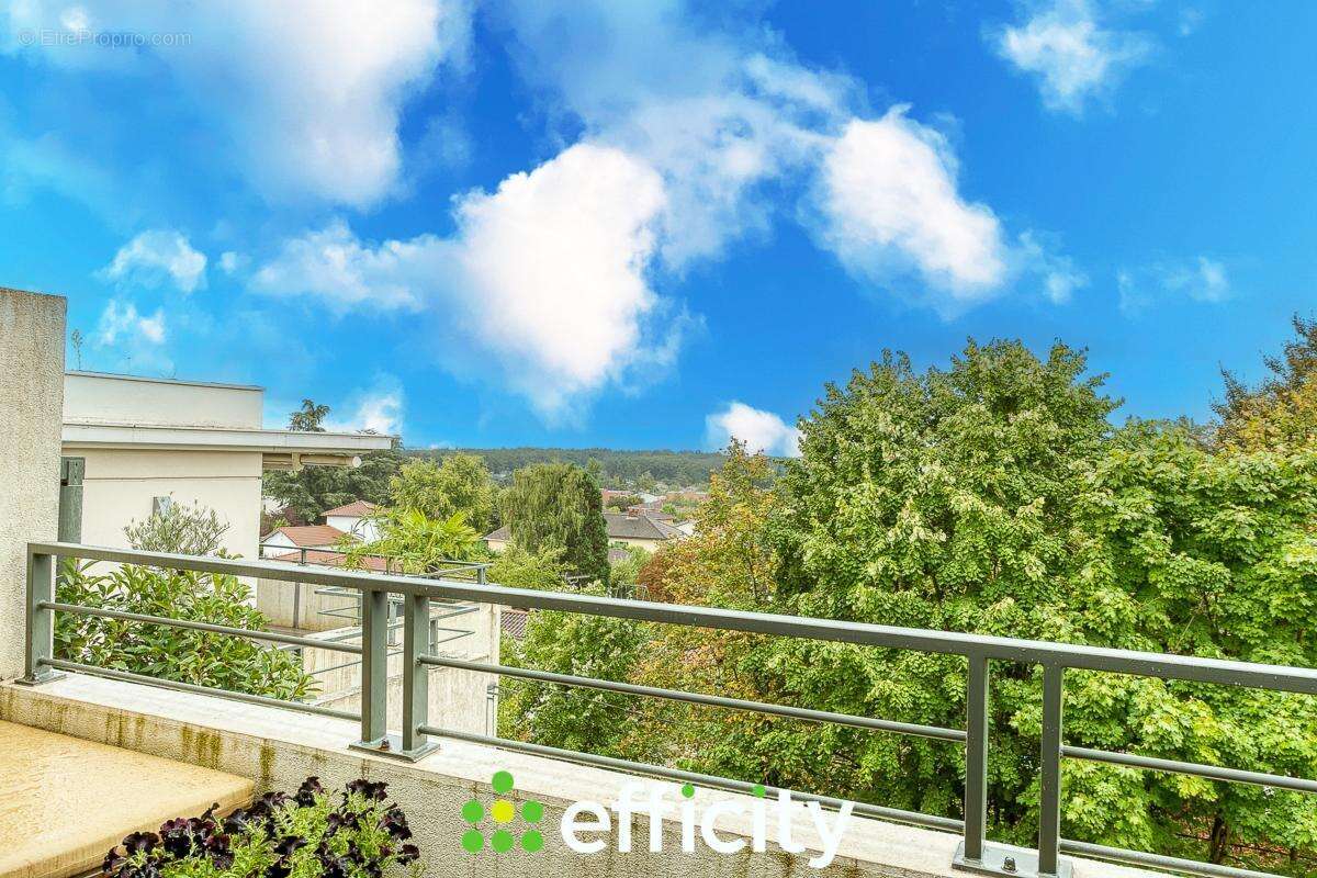 Appartement à DARDILLY