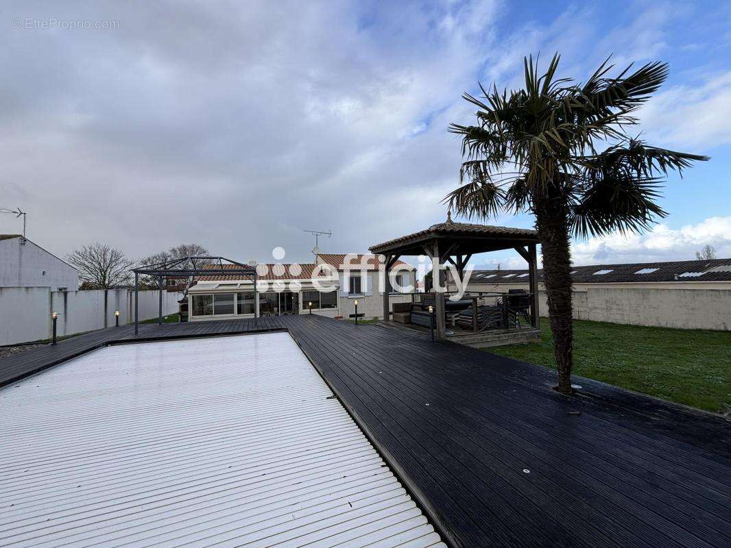 Maison à NIEUL-SUR-MER