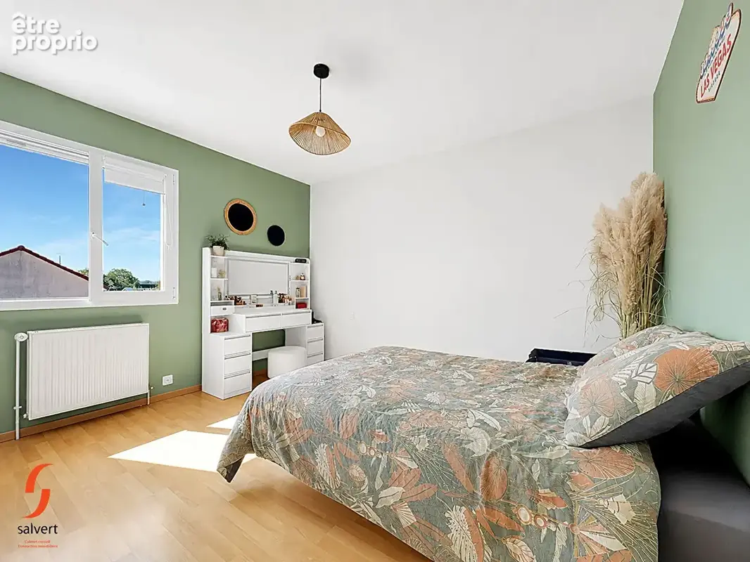 A vendre, Maison de plain pied 5 chambres  et un bureau, jardin de 1390m2 - photo 15